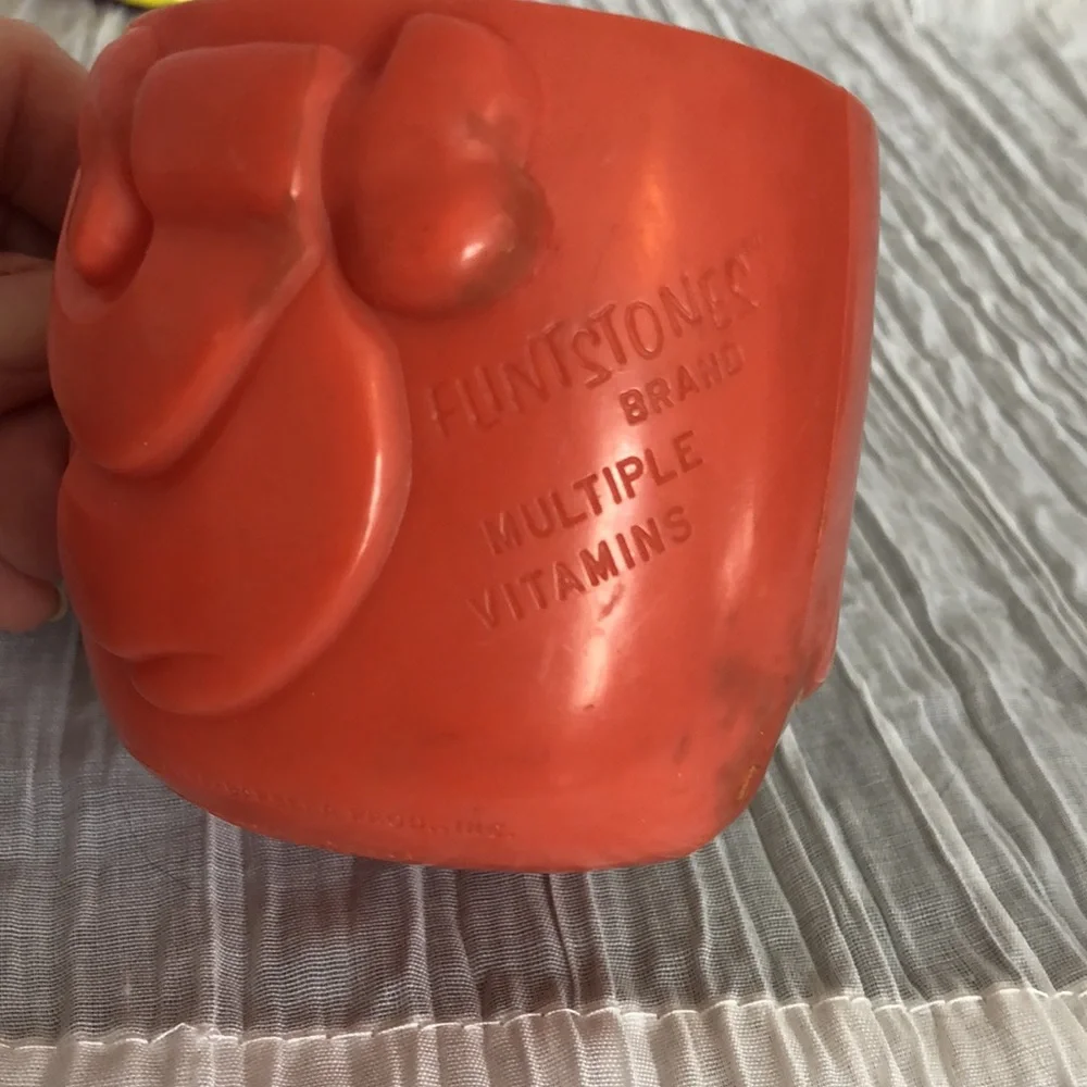 Vintage Flintstones Pebbles plastic cup & bowl & Barney & Dino water squirters - Picture 5 of 16